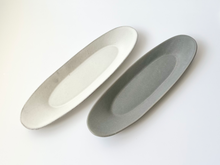 Load image into Gallery viewer, Oval Plate M