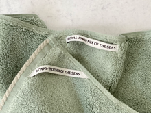 Load image into Gallery viewer, Cabin Towel - Jade Green x Mist Gray