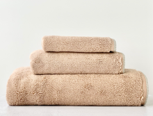 Load image into Gallery viewer, Cabin Towel - Camel x Mist Gray