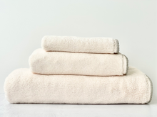 Load image into Gallery viewer, Cabin Towel - Beige x Mist Gray
