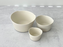 Load image into Gallery viewer, unjour - Bowl in Suna (Beige)