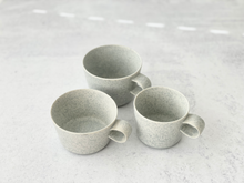 Load image into Gallery viewer, unjour - Cup in Nami (Light Gray)