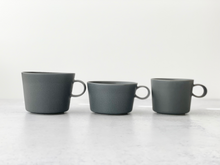 Load image into Gallery viewer, unjour - Cup in Rainy Gray (Dark Gray)