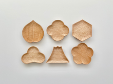 Load image into Gallery viewer, Wooden Bean Dish - Tortoise Shell