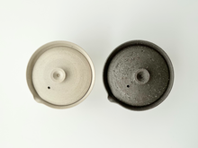 Load image into Gallery viewer, Howan Teapot