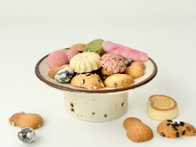 Load image into Gallery viewer, Tiny Cake Stand