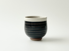 Load image into Gallery viewer, Onta Ceramic Teacup - Black
